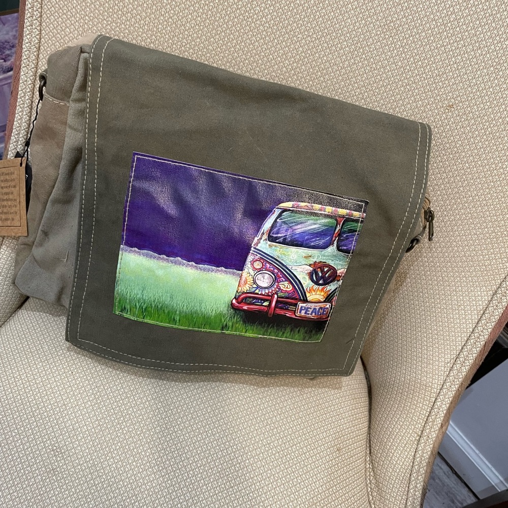 Cross body bag